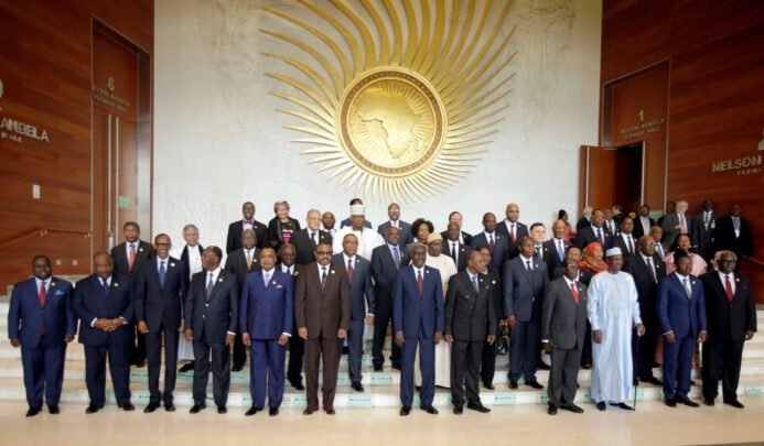 chefs-detat-africains-posent-3-juillet-2017-ouverture-sommet-lua-addis-abeba-ethiopie