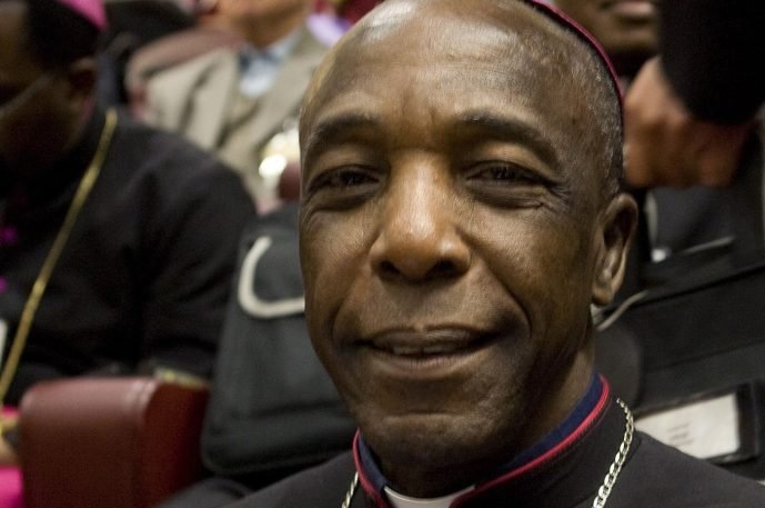 mgr-louis-portella-eveque-kinkala-dans-departement-pool-congo-brazzaville_0_1400_1030